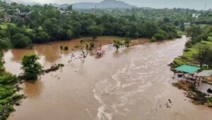 Flash Floods, Landslides Kill at Least 14 in Jammu and Kashmir; Hundreds Evacuated