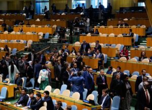 Dozens of UN Delegates Walk Out as Netanyahu Begins Speech