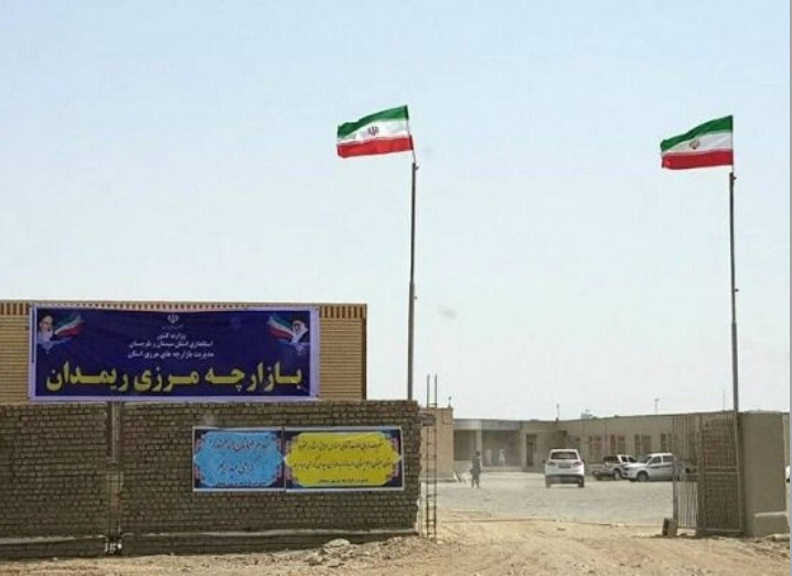 Pakistan Suspends Trade With Iran, Leaving 2,000 Trucks Stranded