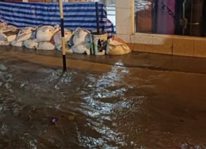 Heavy Rain Floods Streets in Male’ as Authorities Issue Weather Warnings