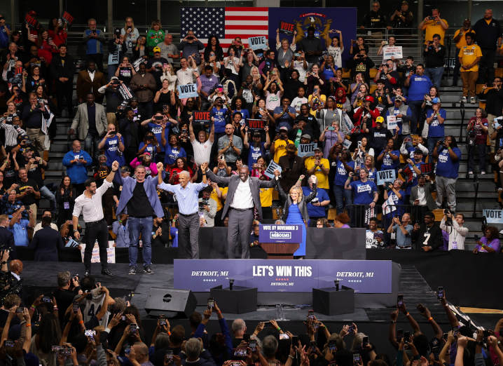 Obama Joins El-Sayed at Detroit Rally Ahead of US Midterms